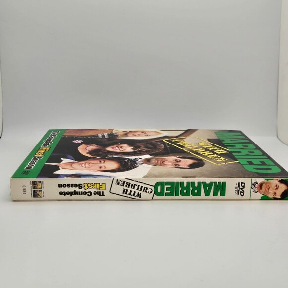 Married with Children The Complete First Season DVD 2 Disc Set - Picture 3 of 8